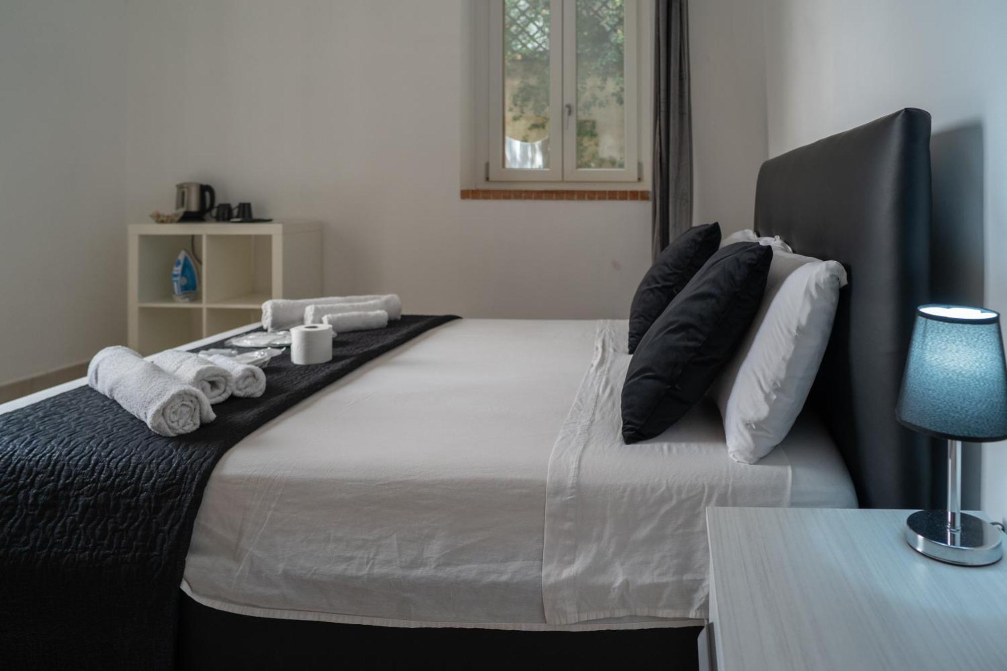 Bed and Breakfast Whitehouse Lecce Zewnętrze zdjęcie